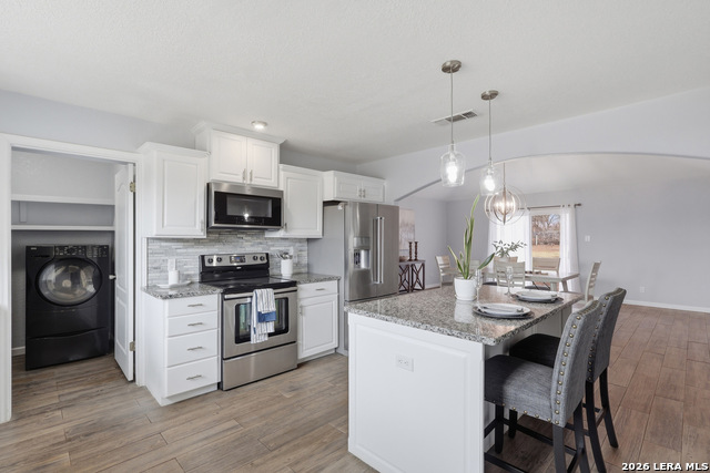 Image 11 of 26 For 13040 Tomlynn