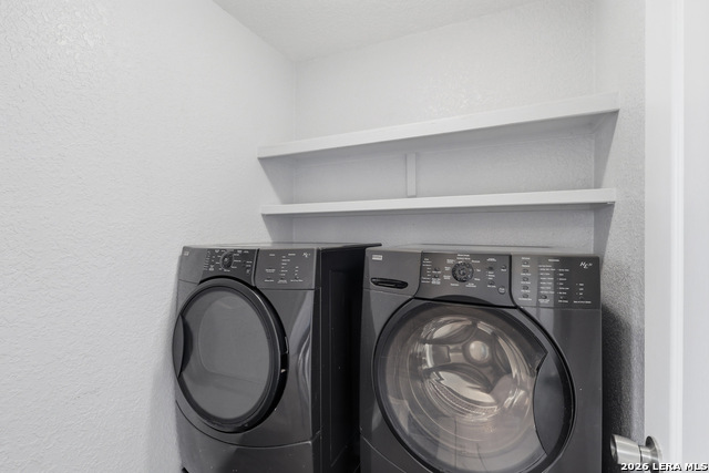 Image 12 of 26 For 13040 Tomlynn