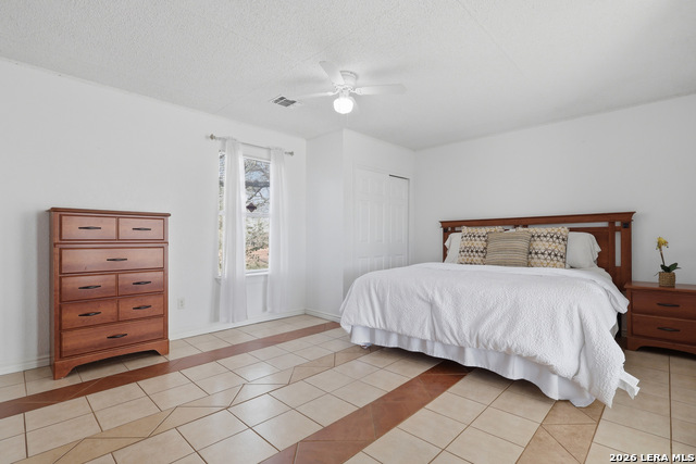 Image 20 of 26 For 13040 Tomlynn