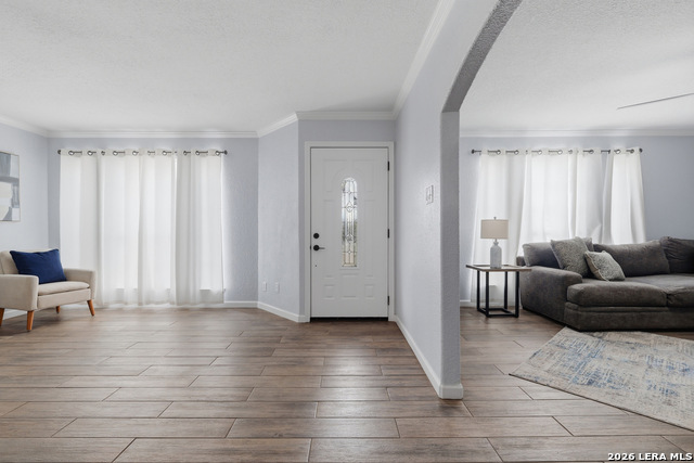 Image 4 of 26 For 13040 Tomlynn