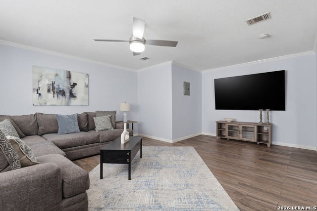 Image 6 of 26 For 13040 Tomlynn