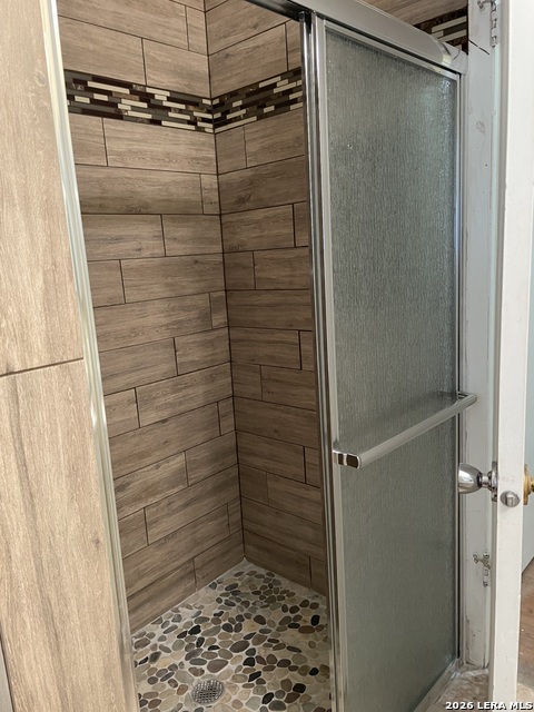 Image 20 of 36 For 4907 Seabreeze Dr.