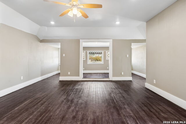 Image 73 of 93 For 339 Woodlawn Ave W