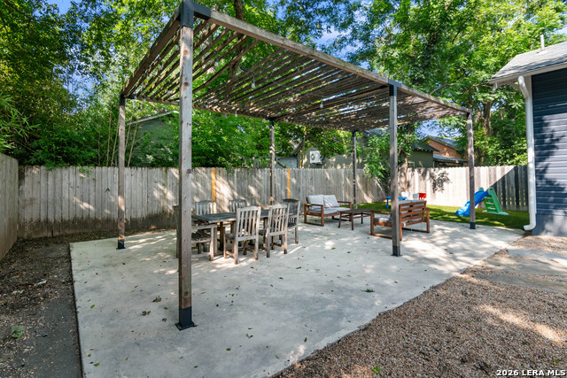 Image 27 of 28 For 126 Armour  