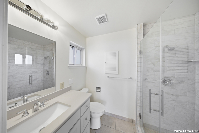 Image 17 of 26 For 3318 Clearfield