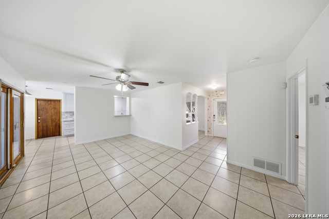 Image 4 of 26 For 3318 Clearfield