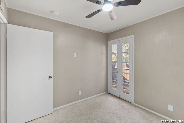 Image 13 of 22 For 8702 Village Dr  302