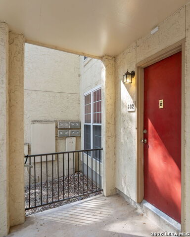 Image 4 of 22 For 8702 Village Dr  302