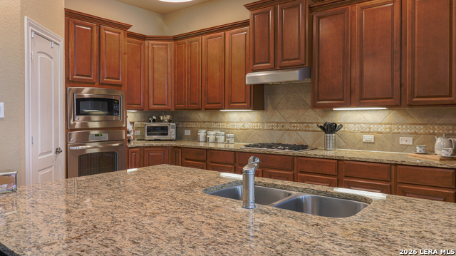 Image 13 of 35 For 1011 Gazania Hill