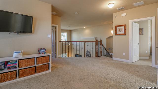 Image 22 of 35 For 1011 Gazania Hill