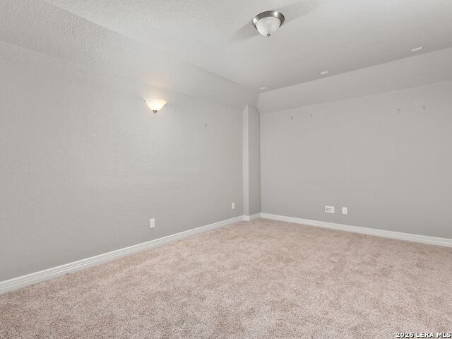 Listing photo id 30 for 8622 Gelvani Vina
