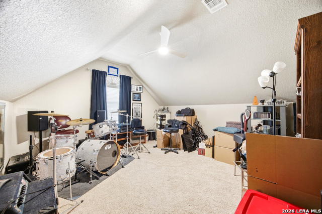 Image 29 of 61 For 541 Saxet Trl