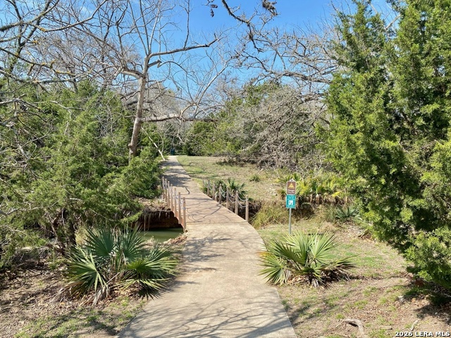 Image 60 of 61 For 541 Saxet Trl