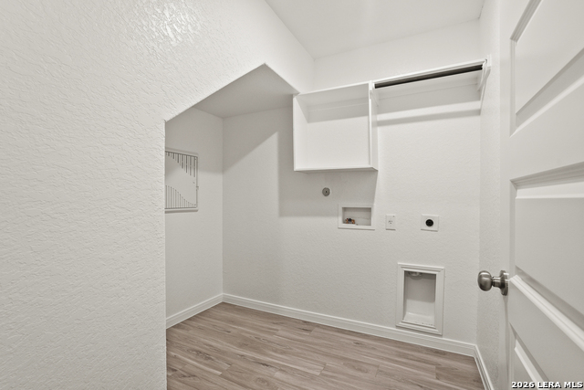 Image 15 of 33 For 1224 Sweden  