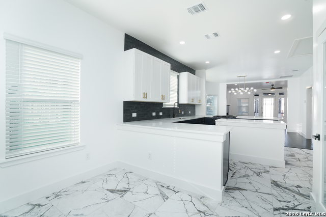 Image 15 of 38 For 1222 Hays  