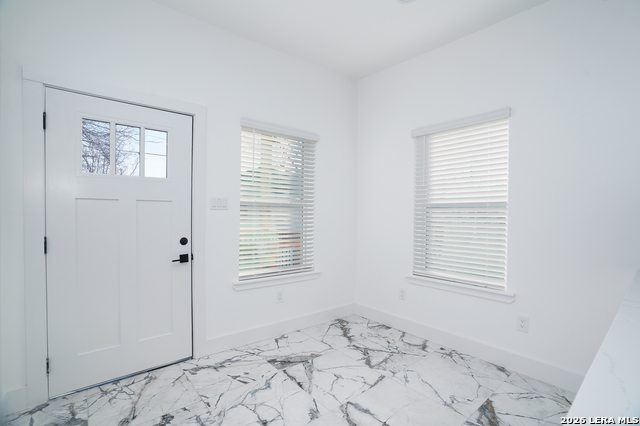 Image 16 of 38 For 1222 Hays  