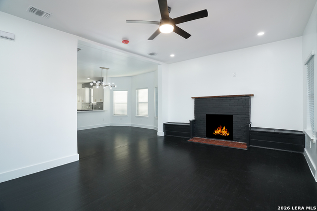 Image 6 of 38 For 1222 Hays  