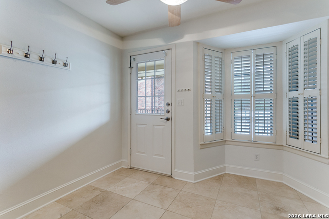 Image 18 of 29 For 201 Ellwood  114