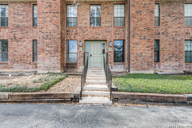 Image 2 of 29 For 201 Ellwood  114