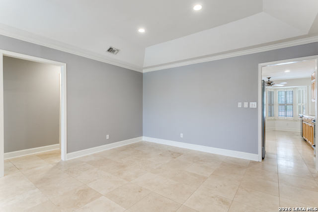 Image 9 of 29 For 201 Ellwood  114