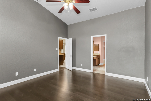 Image 14 of 42 For 21531 La Pena