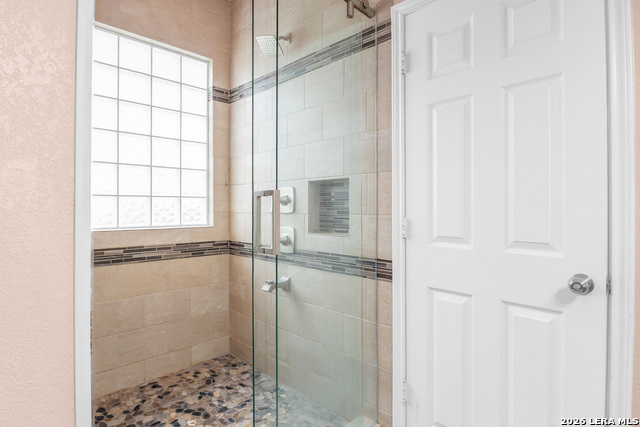 Image 16 of 42 For 21531 La Pena