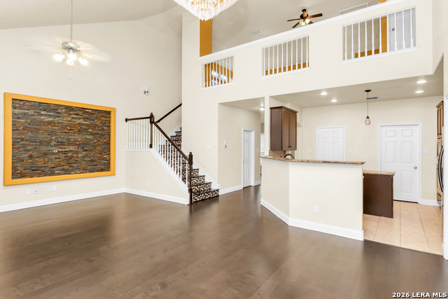 Image 5 of 42 For 21531 La Pena