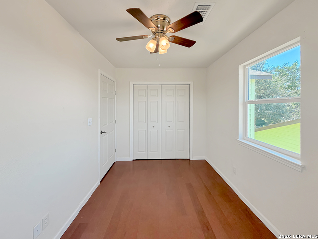 Image 19 of 40 For 614 Red Oak Woods