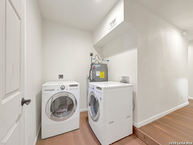 Image 24 of 40 For 614 Red Oak Woods