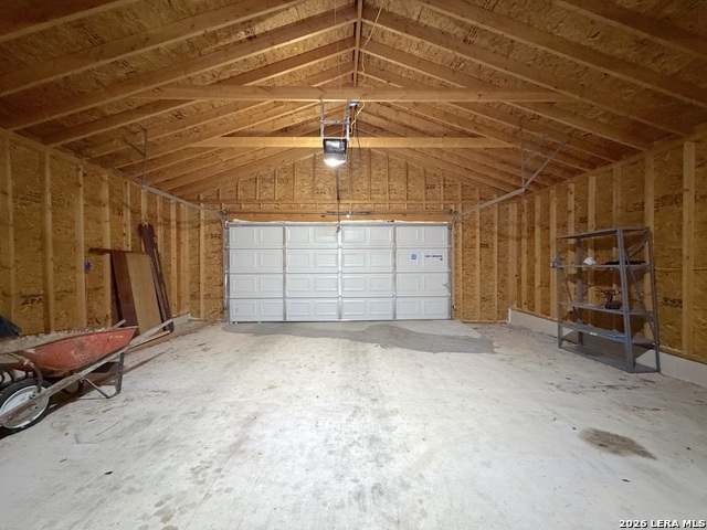 Image 32 of 40 For 614 Red Oak Woods