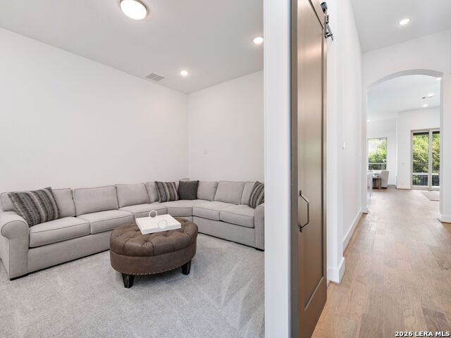 Image 6 of 35 For 7018 Cantera Manor