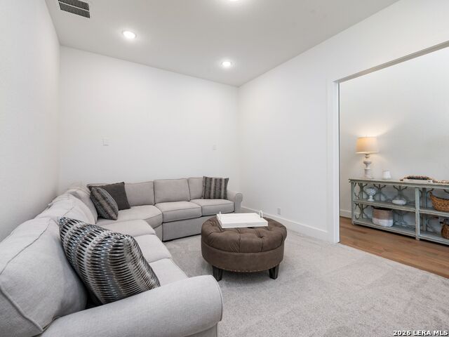 Image 7 of 35 For 7018 Cantera Manor