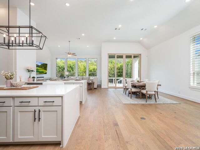 Image 8 of 35 For 7018 Cantera Manor