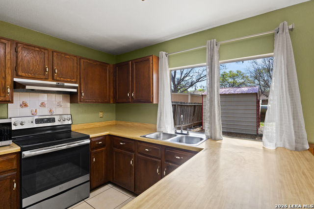 Image 13 of 35 For 13939 Brantley