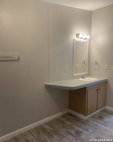 Image 11 of 18 For 129 Oak Park