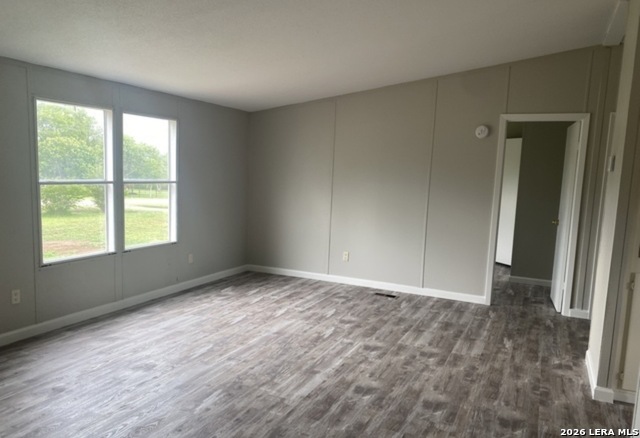 Image 5 of 18 For 129 Oak Park