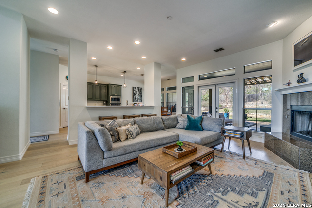 Image 17 of 46 For 643 Ridge  