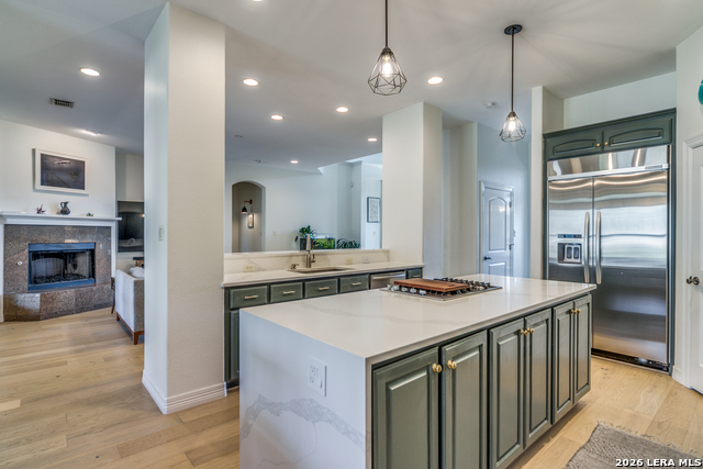 Image 20 of 46 For 643 Ridge  