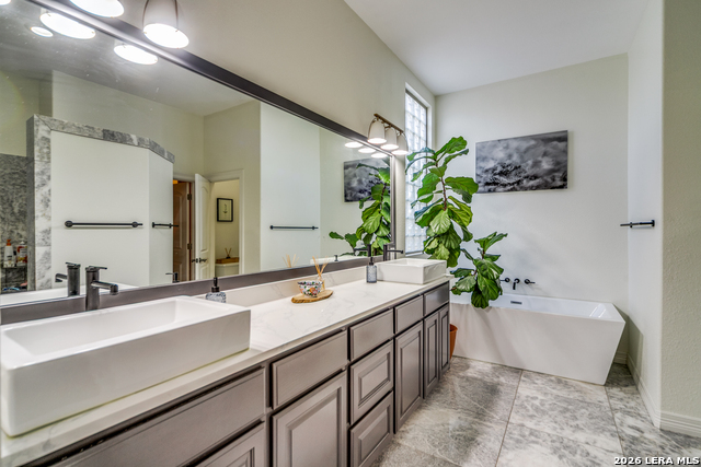 Image 30 of 46 For 643 Ridge  