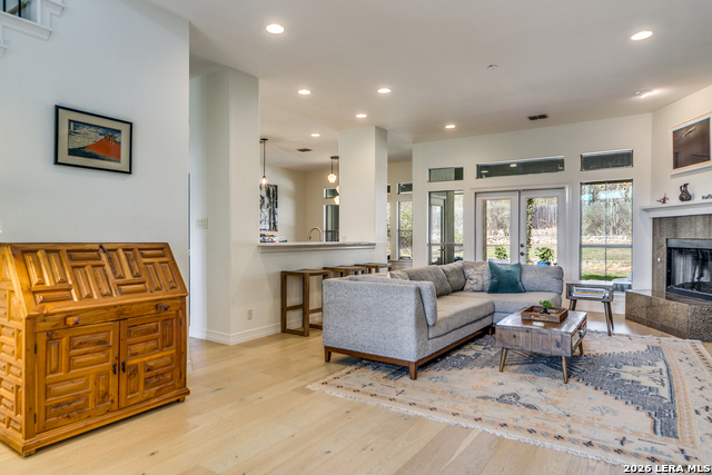 Image 8 of 46 For 643 Ridge  