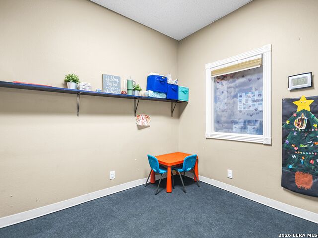 Listing photo id 17 for 14235 Blanco