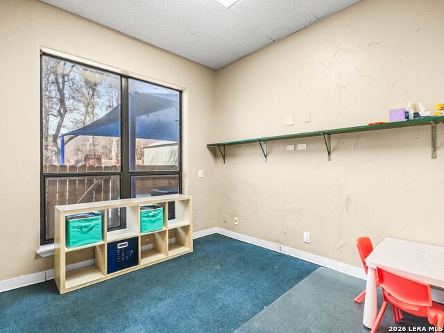 Listing photo id 19 for 14235 Blanco