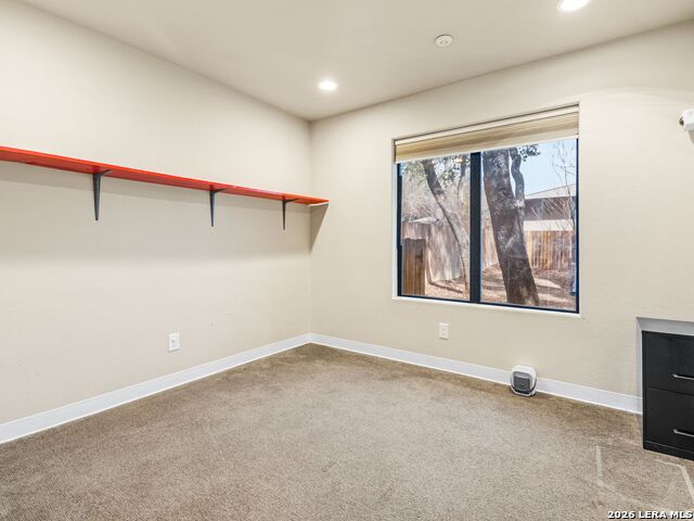 Listing photo id 41 for 14235 Blanco