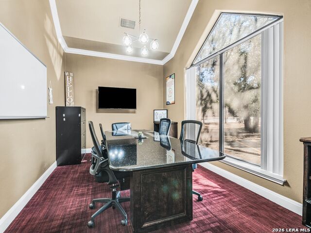 Listing photo id 5 for 14235 Blanco