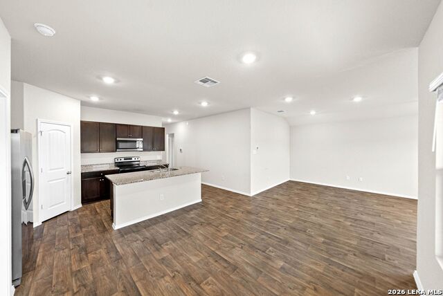 Image 15 of 44 For 917 Chachalaca