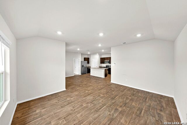 Image 9 of 44 For 917 Chachalaca