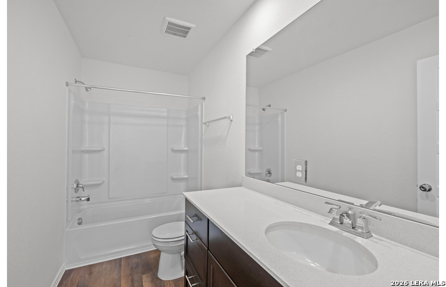 Listing photo id 26 for 1518 Silver Run