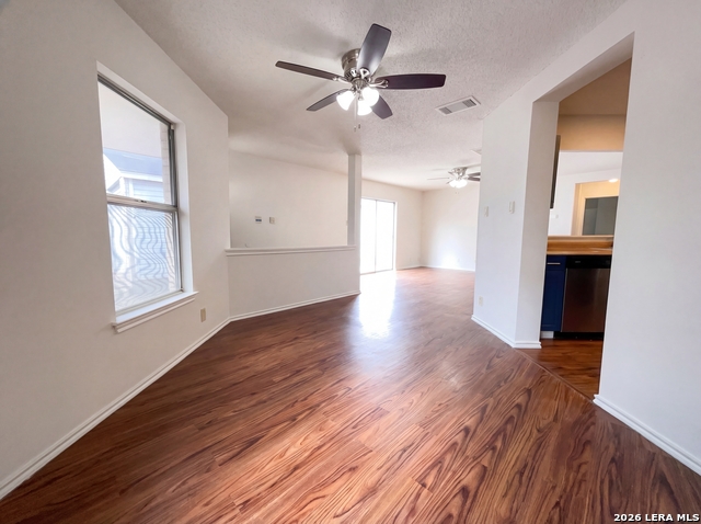 Image 10 of 16 For 3741 Candlebluff