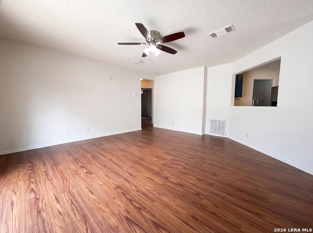 Image 3 of 16 For 3741 Candlebluff