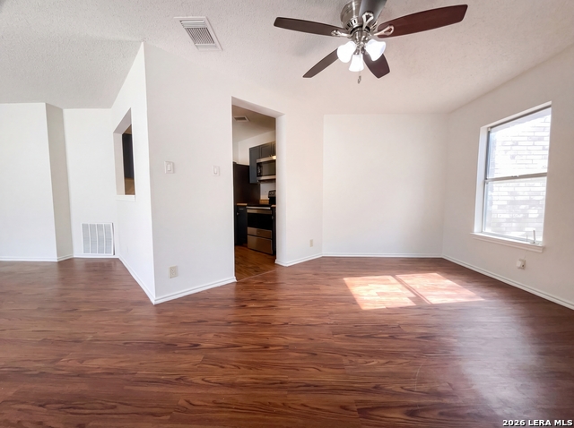 Image 6 of 16 For 3741 Candlebluff